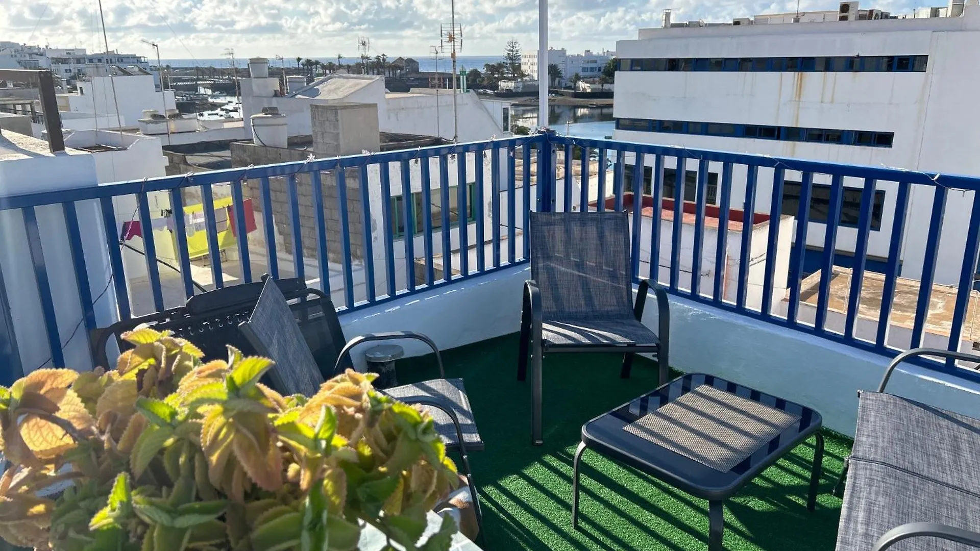 Pensión La Buganvilla Rooms Arrecife